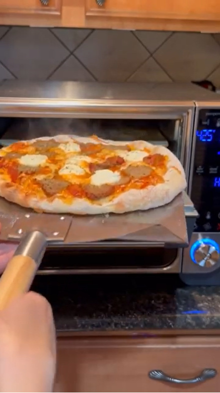 Homemade Pizza in the Deluxe Air Fryer & Oven (Crispy Crust Every Time!)