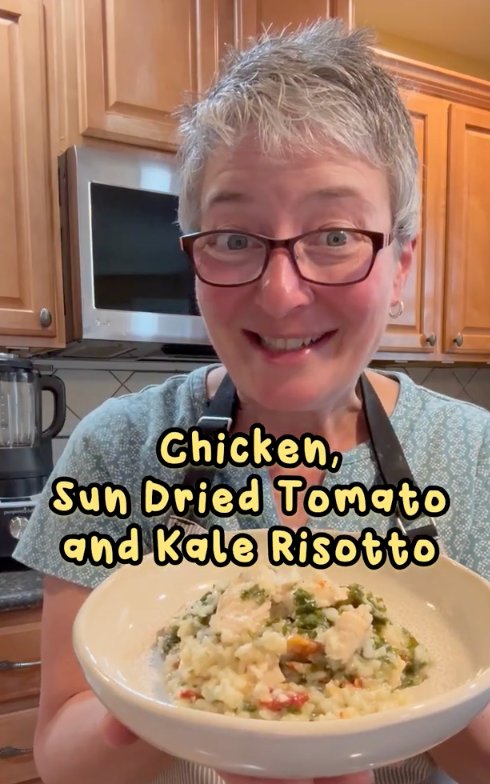 Chicken, Sun-Dried Tomato & Kale Risotto in the Deluxe Multi-Cooker